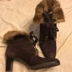 Brown suede fur trimmed boots